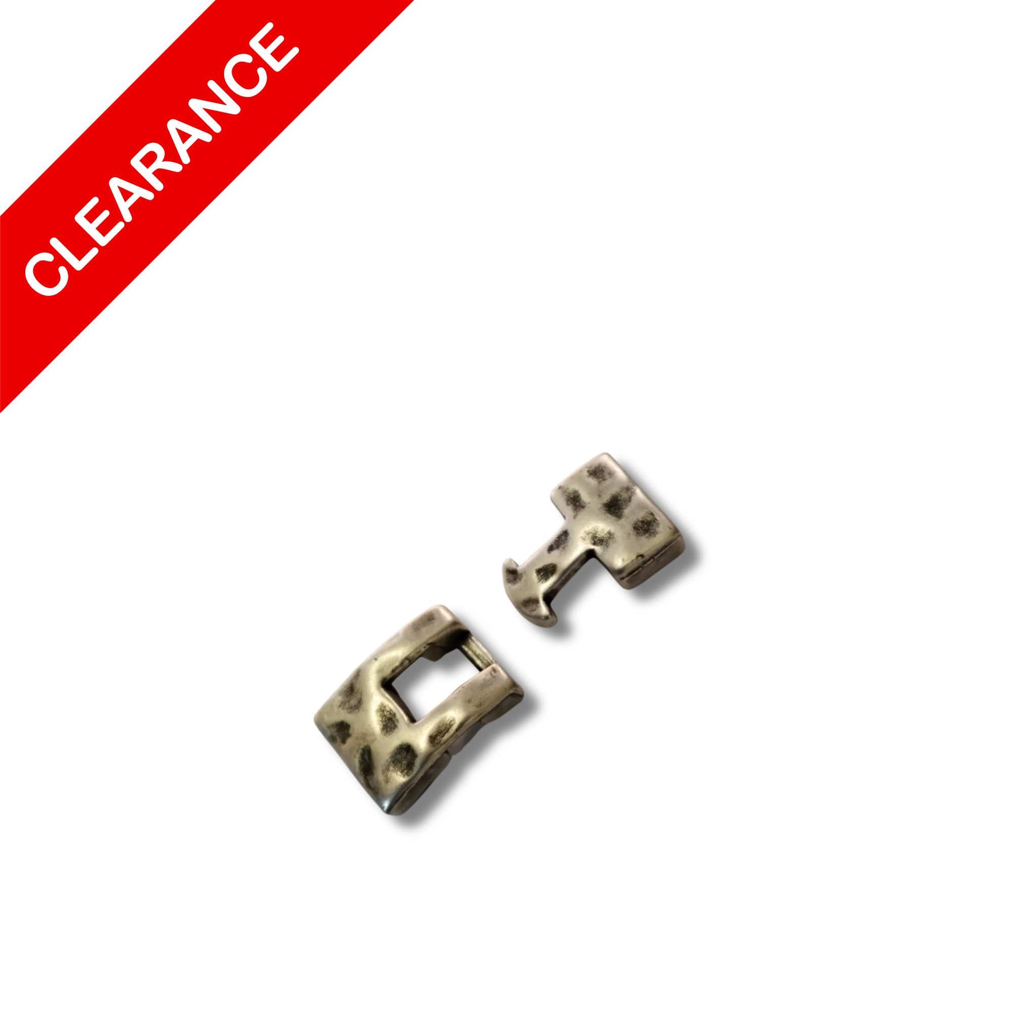 Bracelet clasp premium