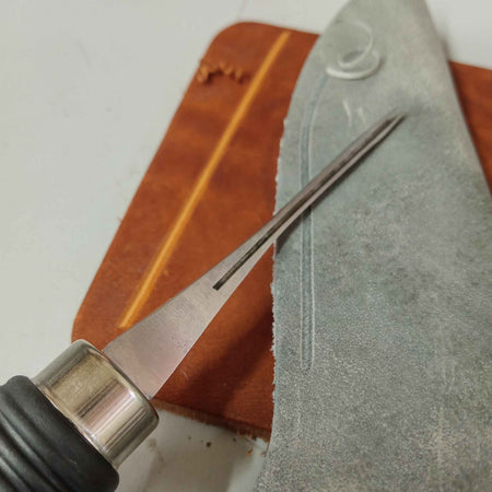 Amazing smooth sharp leathercrafters freestyle stitching groover for left and right handers