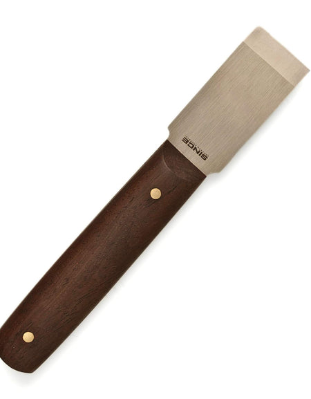 Cut, skive, and trim leather with this high-quality, hardened stainless steel blade that has been sharpened to a razor’s edge.