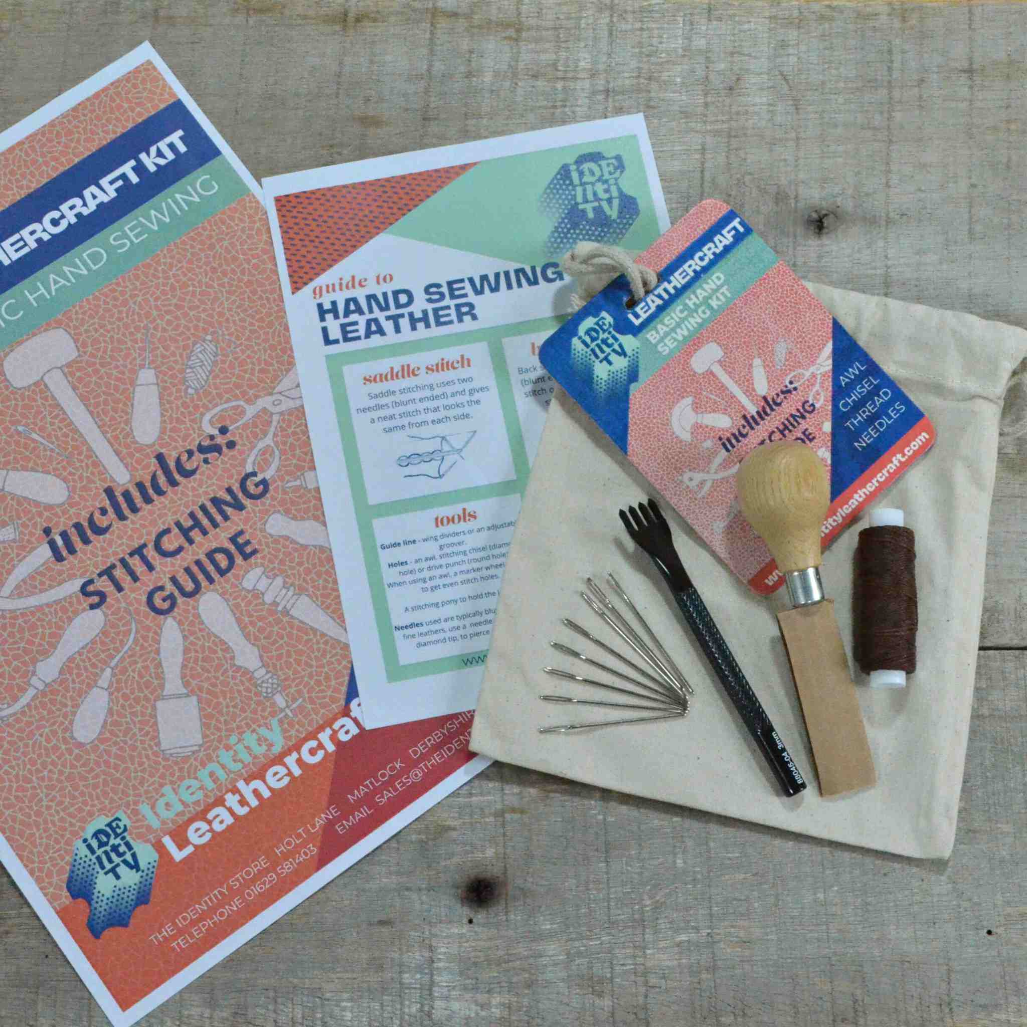 This useful pack will give you a start for hand sewing leather and is ideal for small beginner projects such as card cases, keyrings, and also ideal for repairs