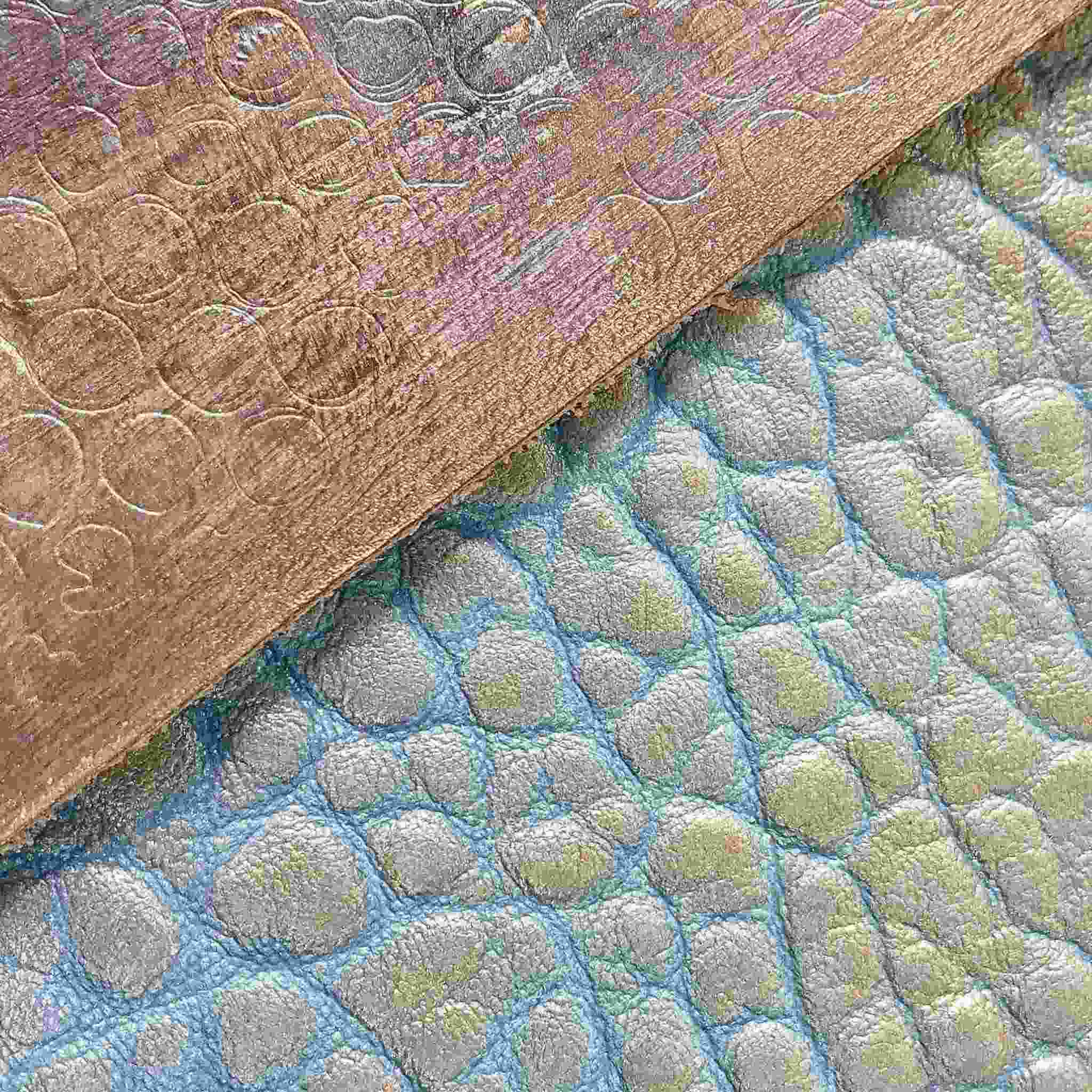Finger wax gold on textured leather