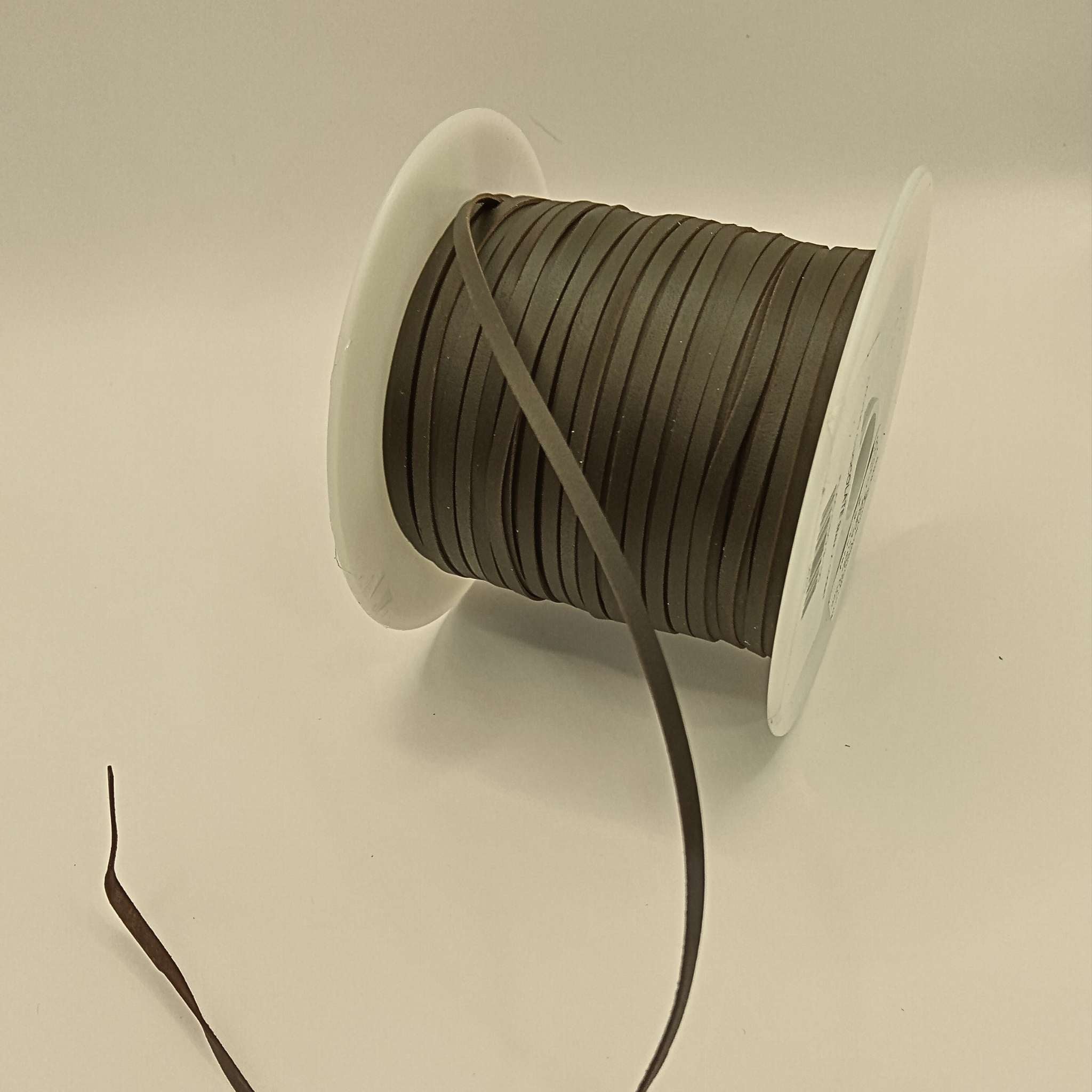 Dark Brown Kangaroo Leather lace sold by the metre - super strong premium quality, genuine leather, for braiding, whip stitch, falconry.