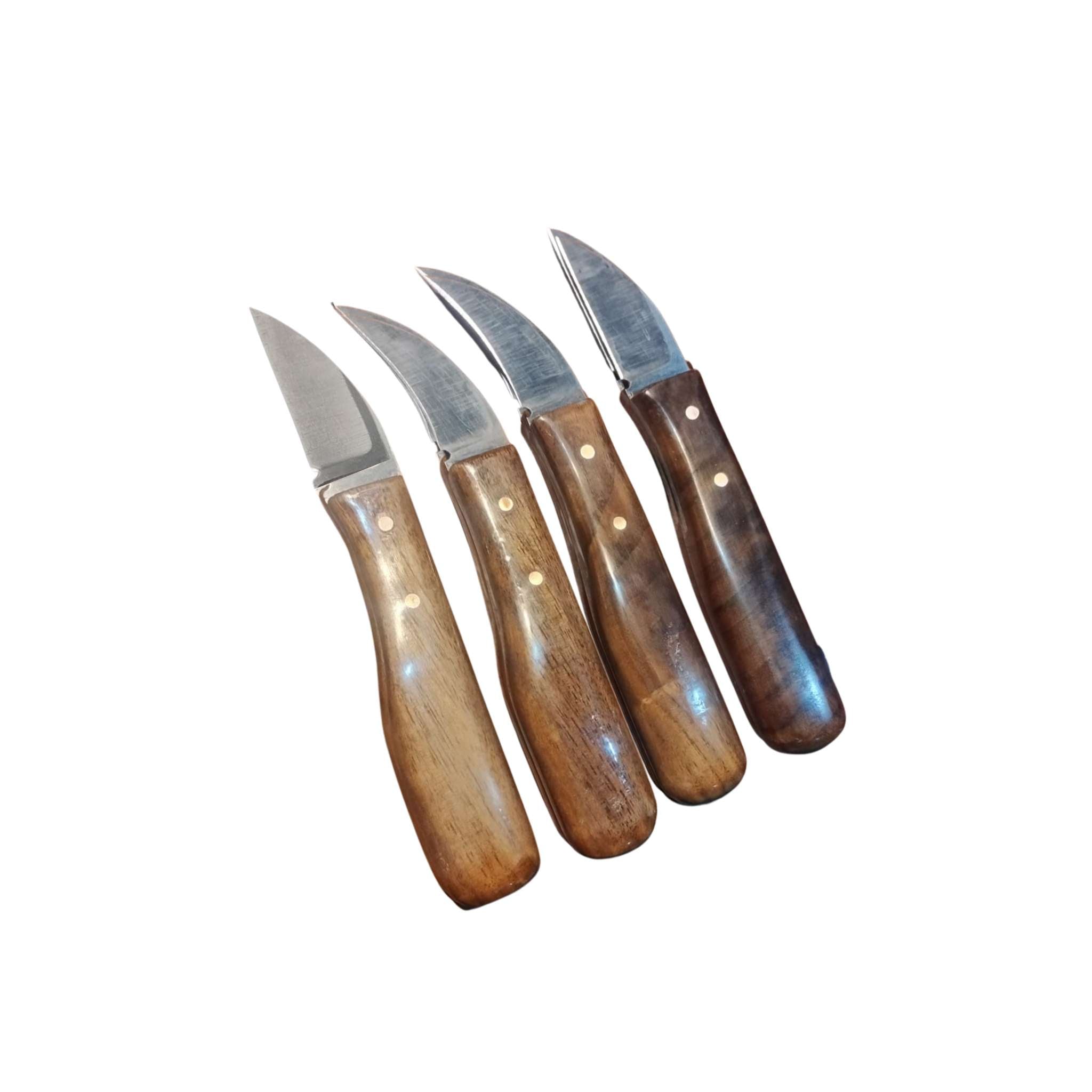 image to show the difference in colours of the walnut handles, taken from the same block of wood