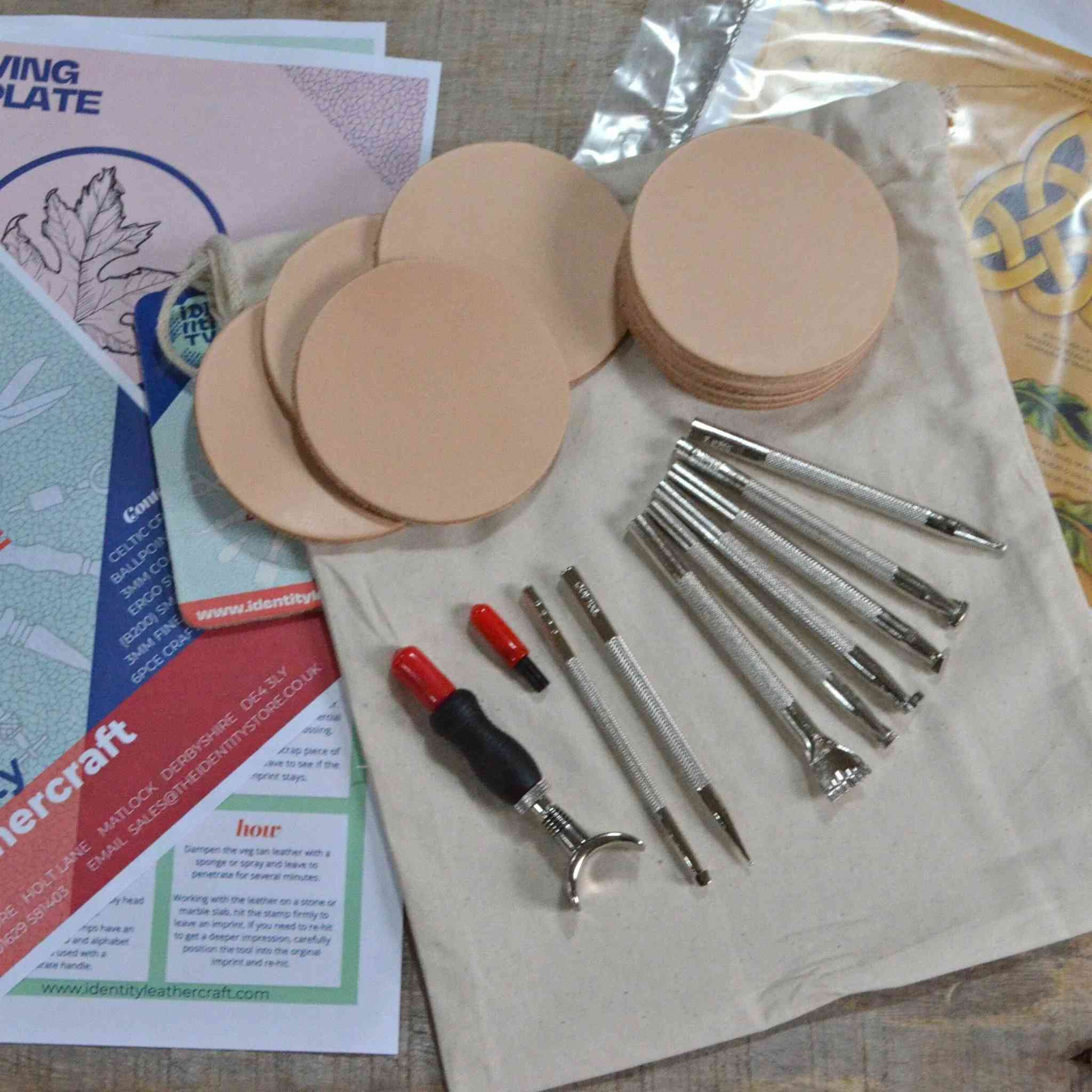 This comprehensive pack will give you a great start for carving and tooling leather and comes with Celtic craftaid pattern.