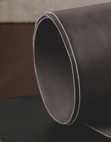 End cuts of quality grade premium veg tanned shoulder leather, full grain in black dye through.