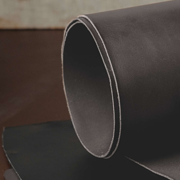 End cuts of quality grade premium veg tanned shoulder leather, full grain in black dye through.