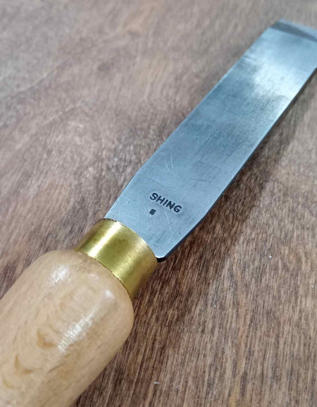 Leathercraft skiver/trim knife by Shing - 20mm width with wooden handle