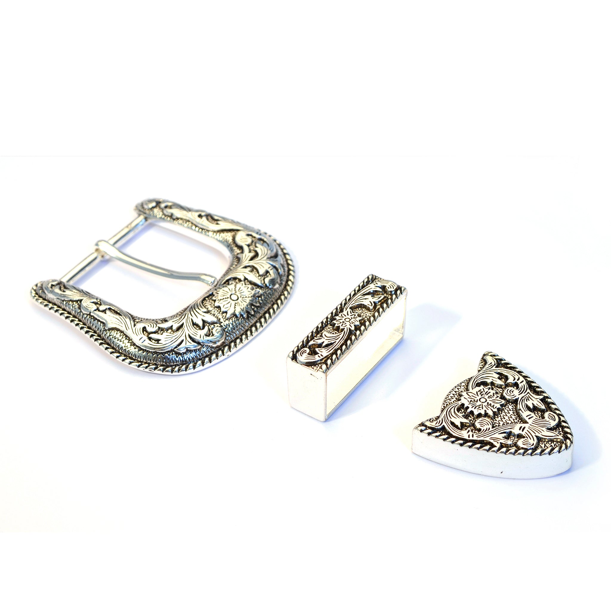 Victoria Engraved Buckle Set from Identity Leathercraft 