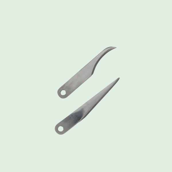 Replacement Blades for the 3595-01 Pro Precision Knife   Pack of two very sharp replacement blades that can be interchanged into the Pro Precision knife handle. These high-quality knife blades will allow you to make detailed or curved cuts in different leather types with ease.