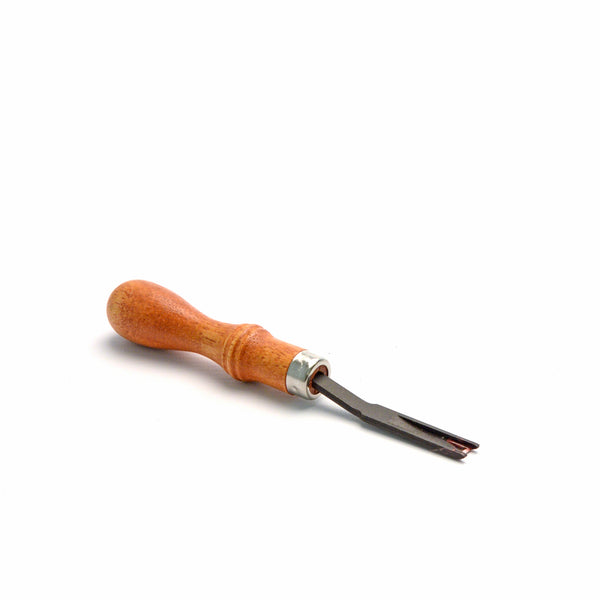 Skiving | identityleathercraft