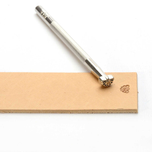 Half Flower / Flower Centre embossing stamp from Identity Leathercraft